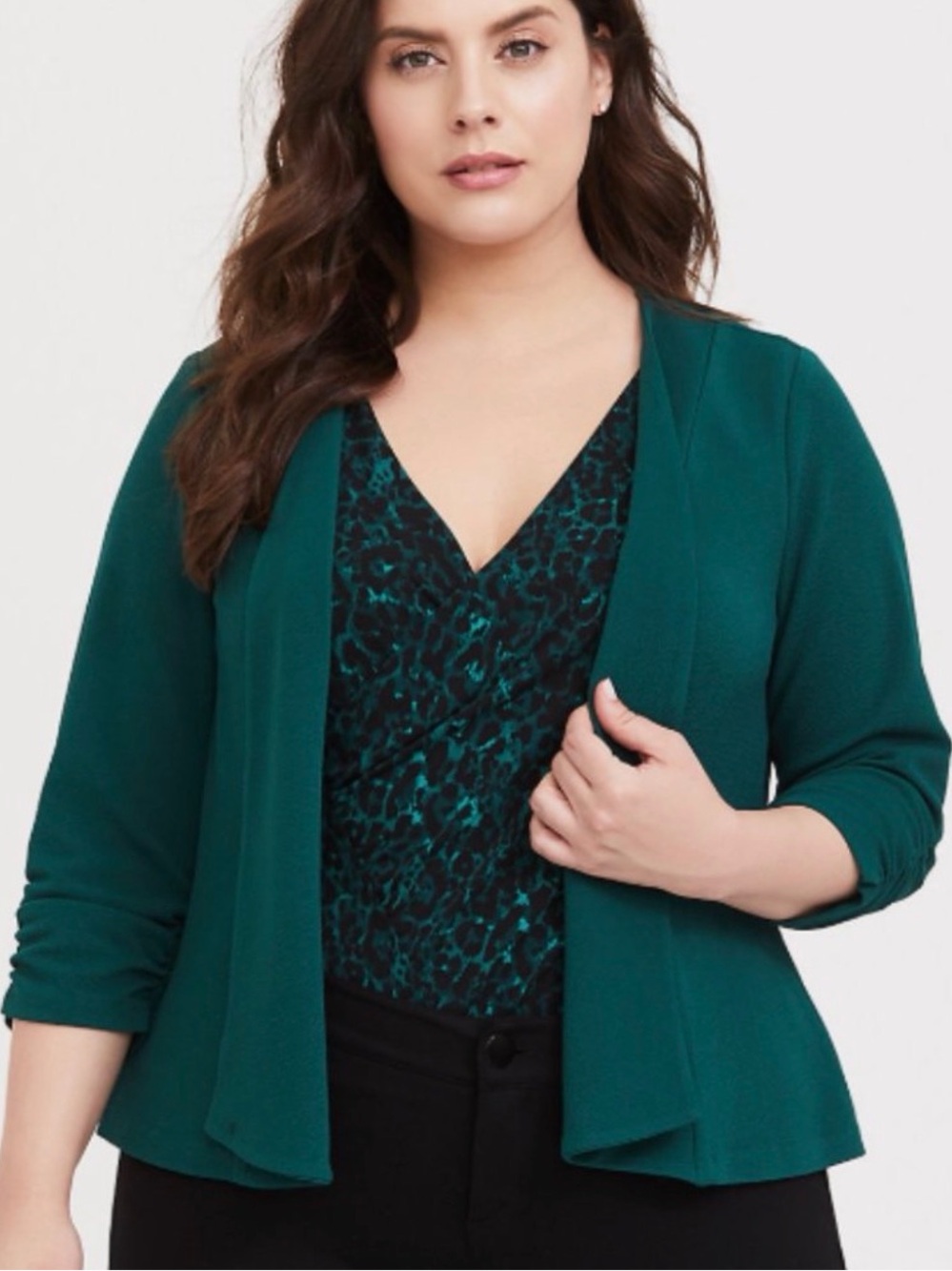 TORRID UNSTRUCTURED GREEN CREPE BLAZER